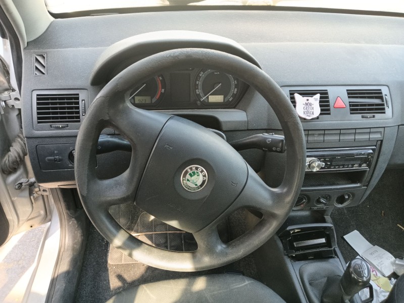 skoda fabia i (6y2) del año 2004