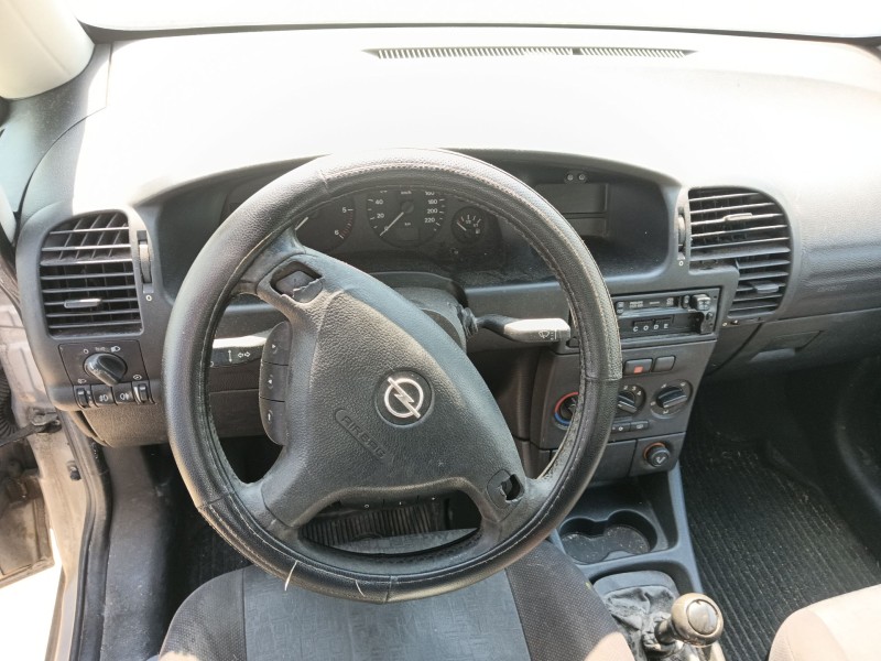 opel zafira a monospace (t98) del año 2002