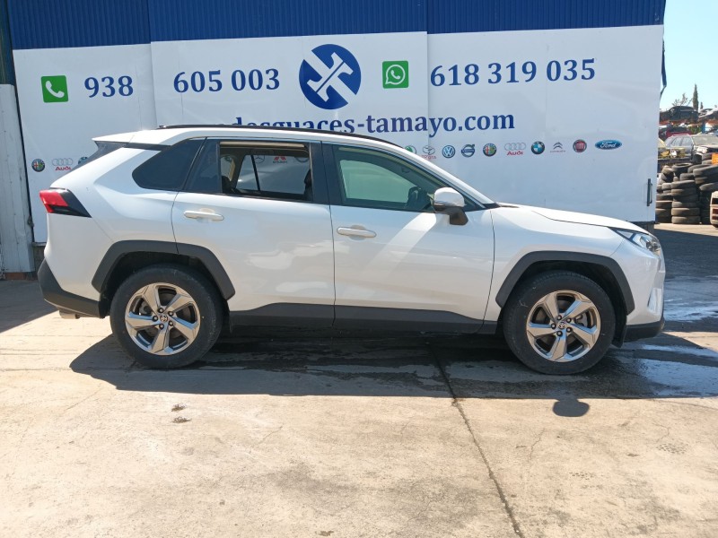 toyota rav 4 v (_a5_, _h5_) del año 2018