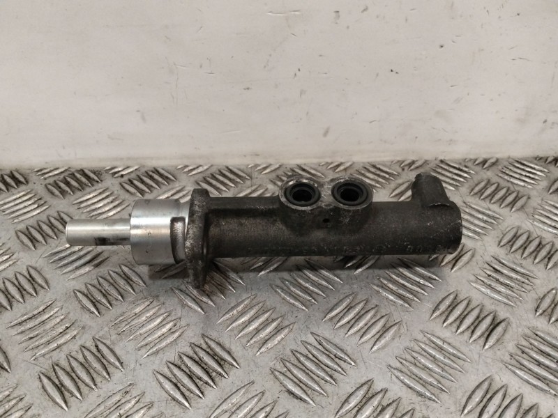 Recambio de bomba freno para iveco daily chasis- cabina (1999 =>) referencia OEM IAM 21027999A  