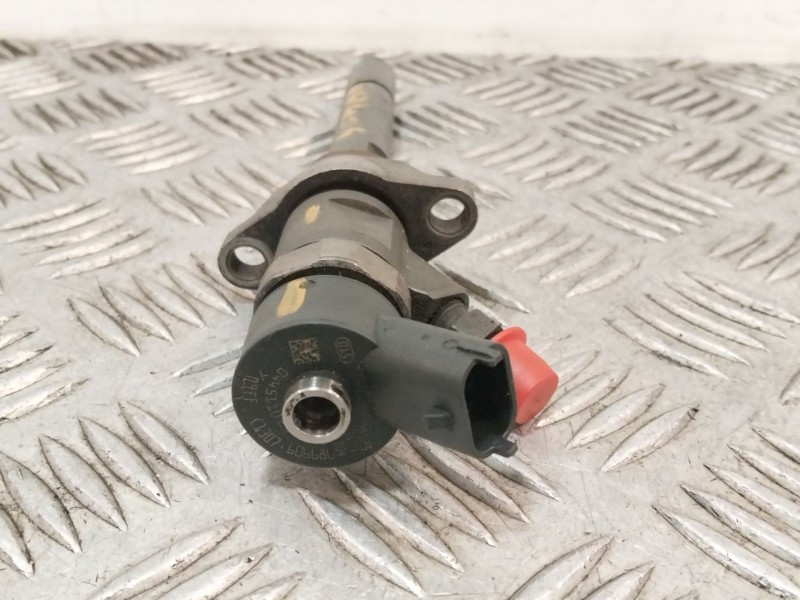 Recambio de inyector para ford focus c-max (dm2) 1.6 tdci referencia OEM IAM 0445110239  