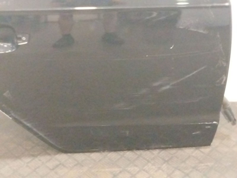Recambio de puerta trasera derecha para audi a3 sportback (8va, 8vf) 2.0 tdi referencia OEM IAM 8V4833052E  