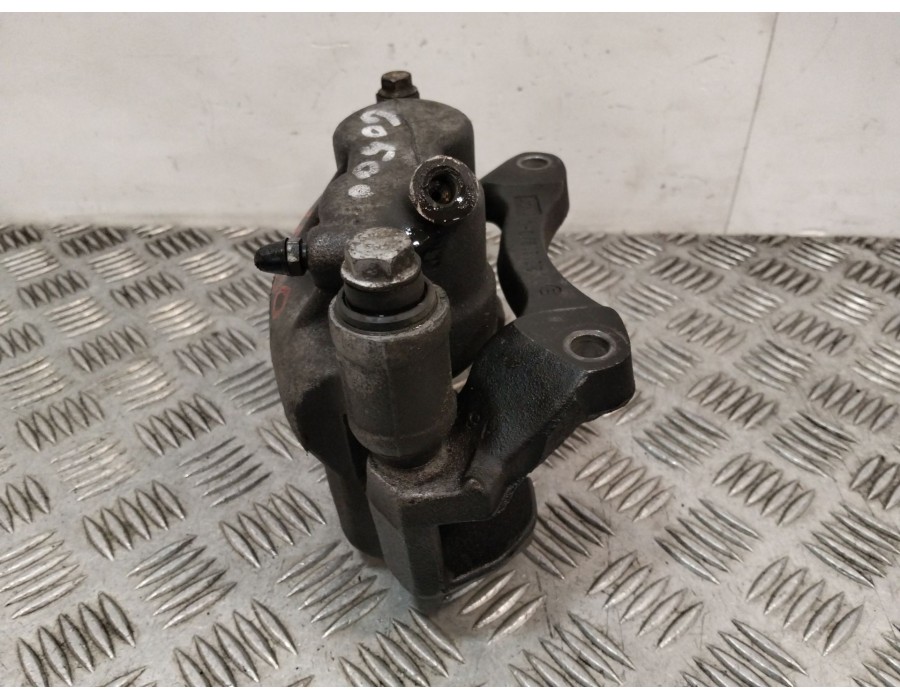 Recambio de pinza freno delantera derecha para renault master ii furgoneta (fd) 2.5 dci referencia OEM IAM 2013190  