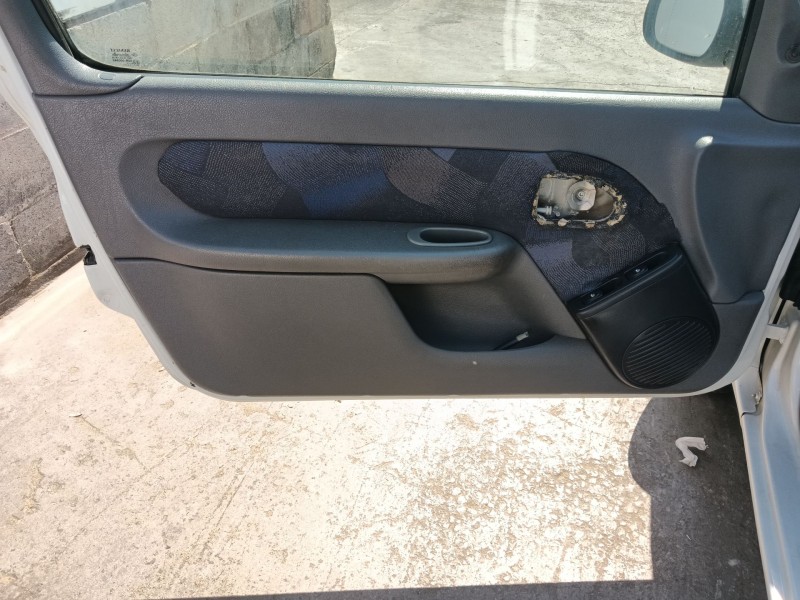 renault clio ii (bb_, cb_) del año 2000