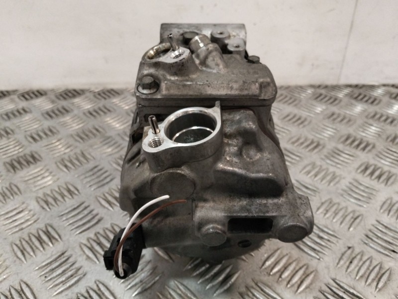 Recambio de compresor aire acondicionado para volkswagen golf v (1k1) 1.6 fsi referencia OEM IAM 1K0820859E  