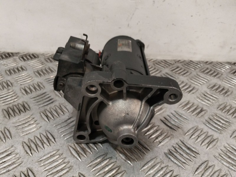 Recambio de motor arranque para renault master ii furgoneta (fd) 2.5 dci referencia OEM IAM 8200472592 0986020141 