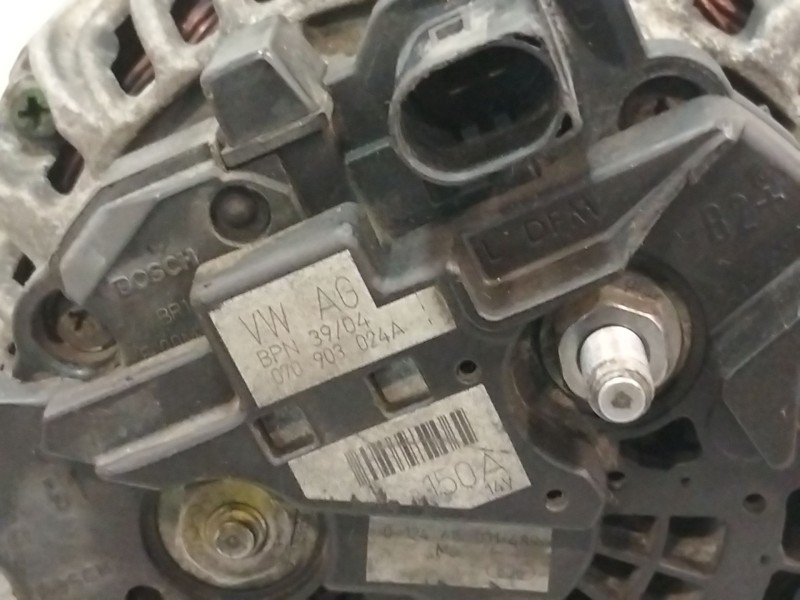 Recambio de alternador para volkswagen touareg (7la) referencia OEM IAM 070903024A 0124615031489 