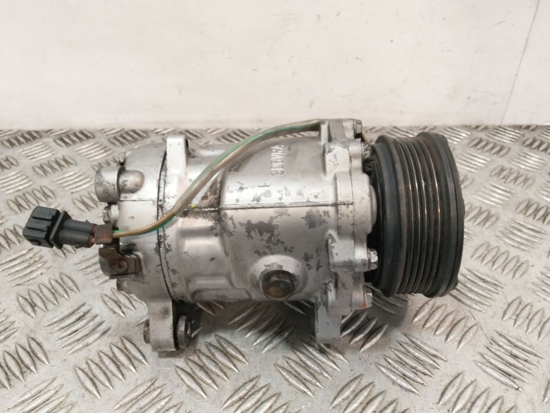 Recambio de compresor aire acondicionado para volkswagen lupo i (6x1, 6e1) 1.4 16v referencia OEM IAM 811039001  