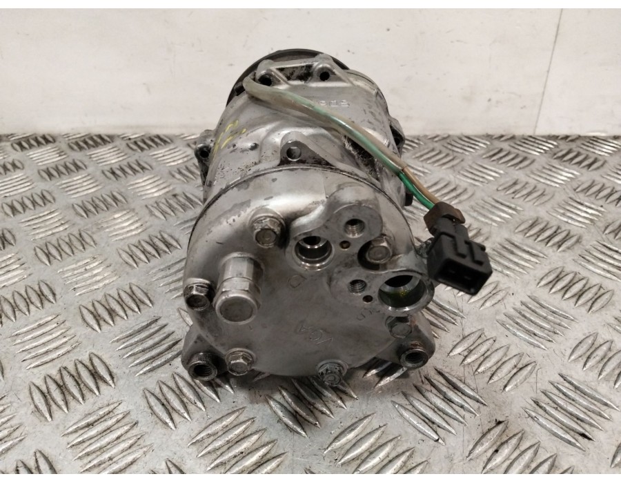 Recambio de compresor aire acondicionado para volkswagen lupo i (6x1, 6e1) 1.4 16v referencia OEM IAM 811039001  