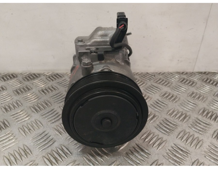 Recambio de compresor aire acondicionado para seat ibiza iv sc (6j1, 6p5) 1.2 referencia OEM IAM 6Q0820808G  