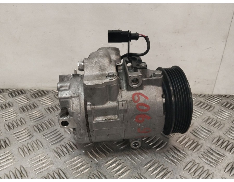 Recambio de compresor aire acondicionado para seat ibiza iv sc (6j1, 6p5) 1.2 referencia OEM IAM 6Q0820808G  
