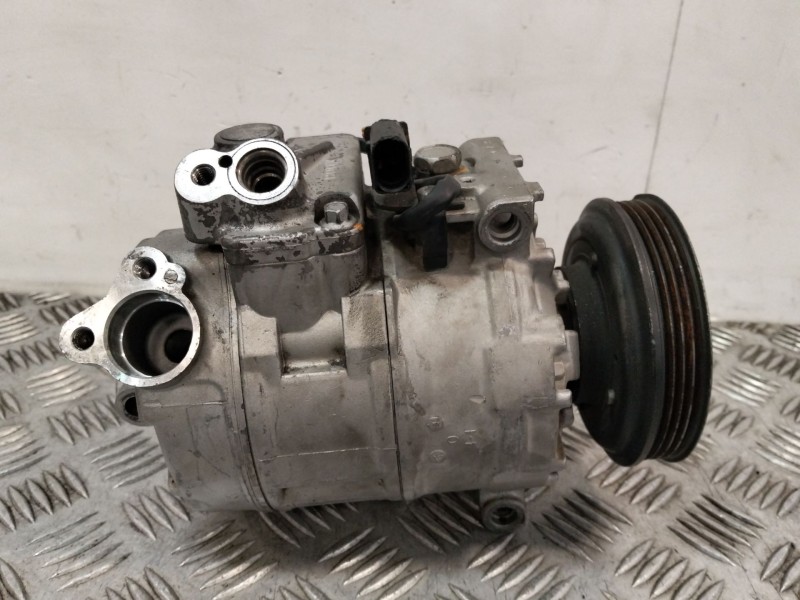 Recambio de compresor aire acondicionado para iveco daily iii furgoneta 35 c 14 referencia OEM IAM 81086000  