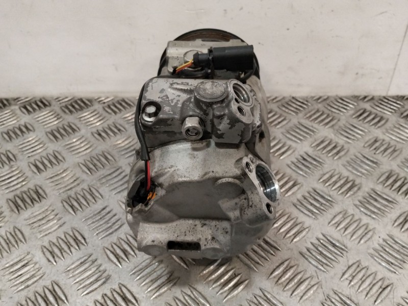 Recambio de compresor aire acondicionado para iveco daily iii furgoneta 35 c 14 referencia OEM IAM 81086000  