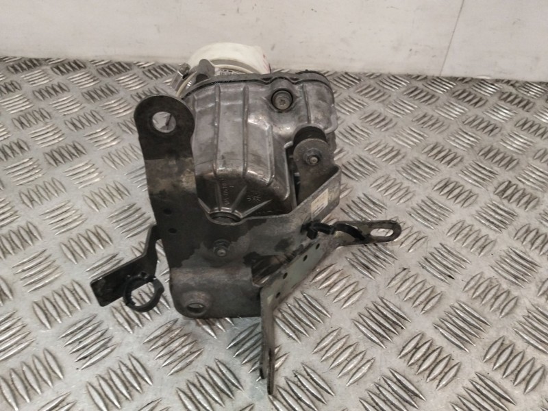 Recambio de bomba direccion para kia cee´d hatchback (ed) 1.4 referencia OEM IAM 13192897  