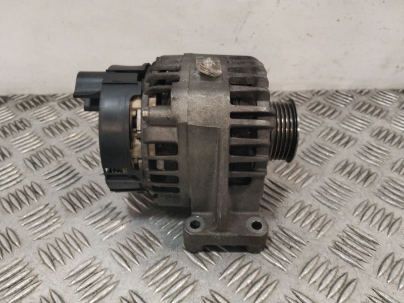 Recambio de alternador para ford ka (ru8) 1.2 referencia OEM IAM 51859038  