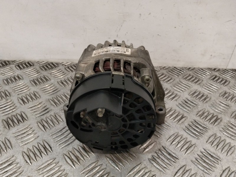 Recambio de alternador para fiat qubo (225_) 1.4 (225axa1a, 225cxa1a) referencia OEM IAM 52003531  