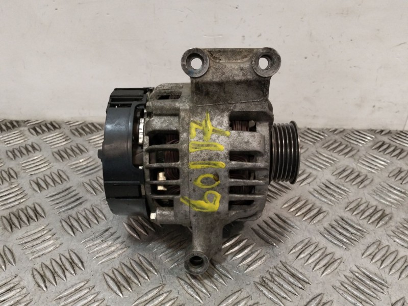 Recambio de alternador para fiat qubo (225_) 1.4 (225axa1a, 225cxa1a) referencia OEM IAM 52003531  