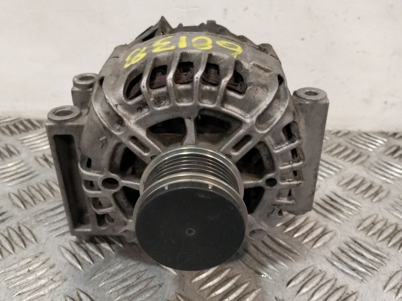 Recambio de alternador para chevrolet aveo hatchback (t300) 1.3 d referencia OEM IAM 13505392  