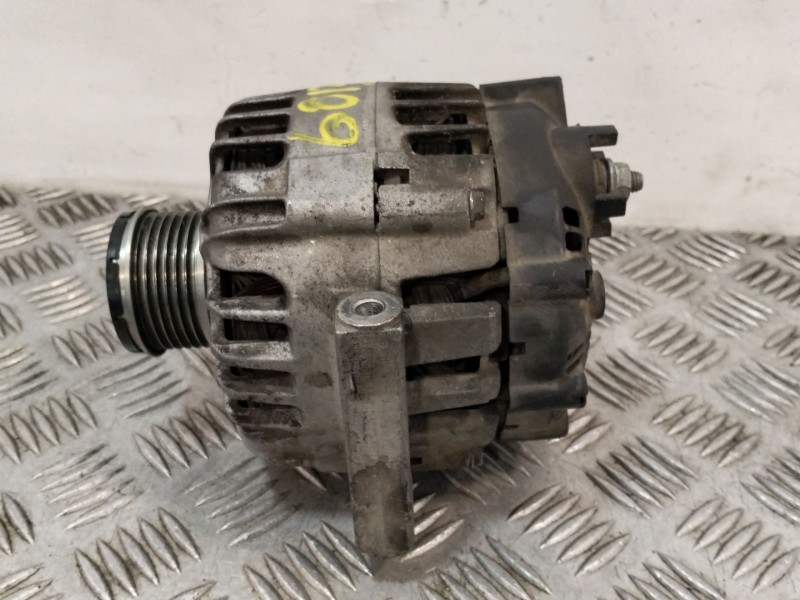 Recambio de alternador para chevrolet aveo hatchback (t300) 1.3 d referencia OEM IAM 13505392  