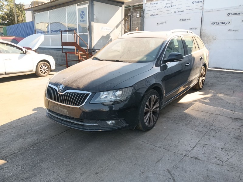 skoda superb ii station wagon (3t5) del año 2013