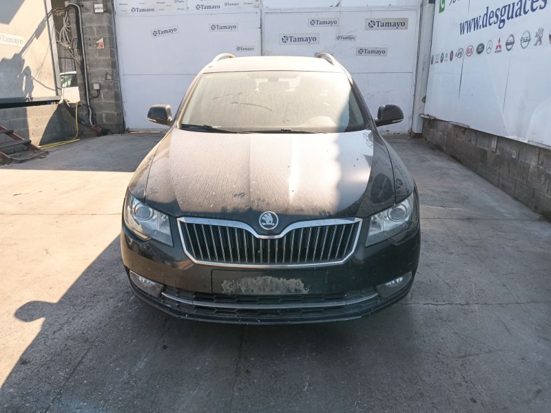 skoda superb ii station wagon (3t5) del año 2013