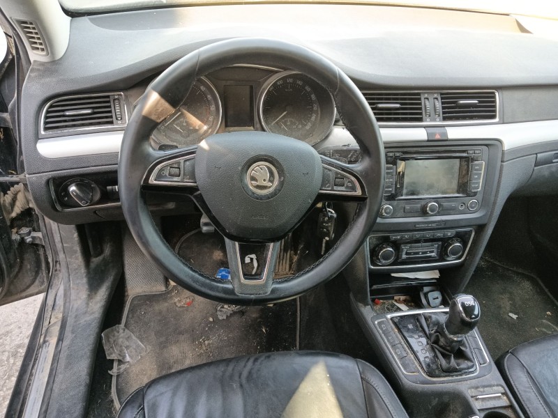 skoda superb ii station wagon (3t5) del año 2013