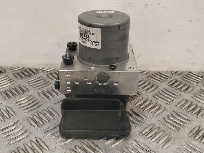 Recambio de abs para kia carens iv 1.7 crdi referencia OEM IAM 58910A4810  