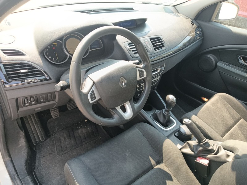 renault megane iii hatchback (bz0/1_, b3_) del año 2012