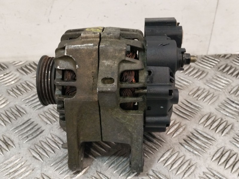 Recambio de alternador para hyundai matrix (fc) 1.6 referencia OEM IAM 3730022650  