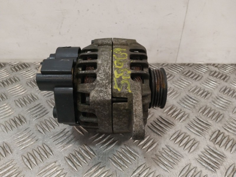 Recambio de alternador para hyundai matrix (fc) 1.6 referencia OEM IAM 3730022650  