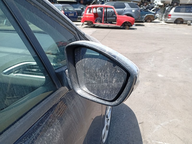 Recambio de retrovisor derecho para peugeot 208 i (ca_, cc_) 1.2 vti 82 referencia OEM IAM 232673078  