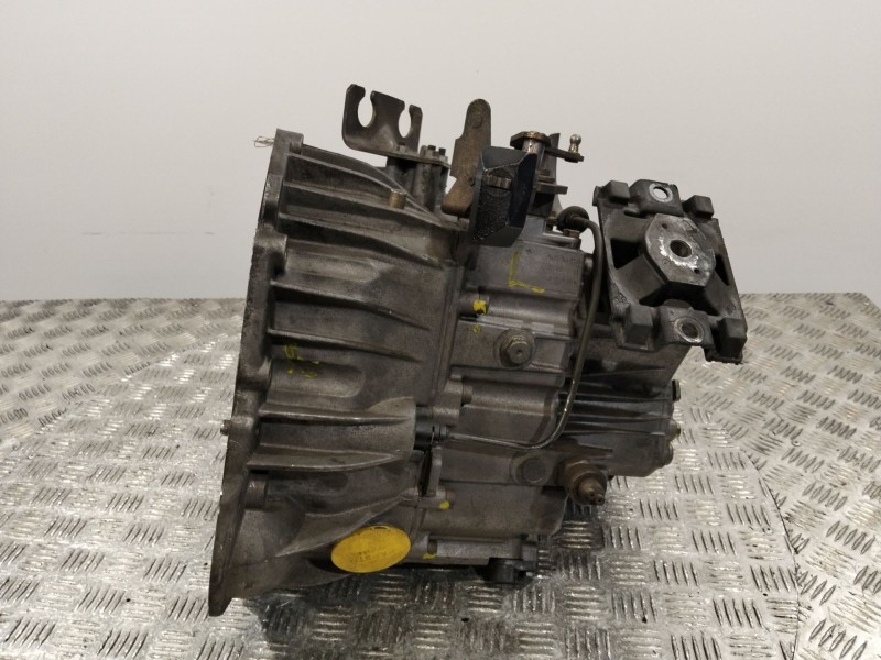 Recambio de caja cambios para mercedes-benz vito (w638) caja cerrada 2.3d referencia OEM IAM A638260 A6382060900 