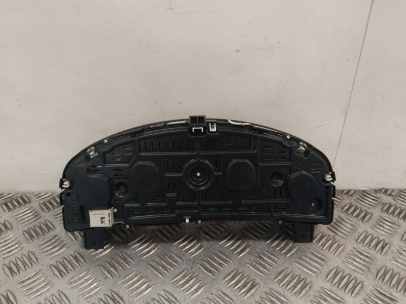 Recambio de cuadro instrumentos para opel vectra c (z02) 2.2 dti 16v (f69) referencia OEM IAM 88311337  