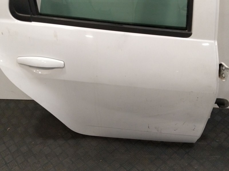 Recambio de puerta trasera derecha para dacia duster (hs_) 1.5 dci (hsaj) referencia OEM IAM 821000291R  