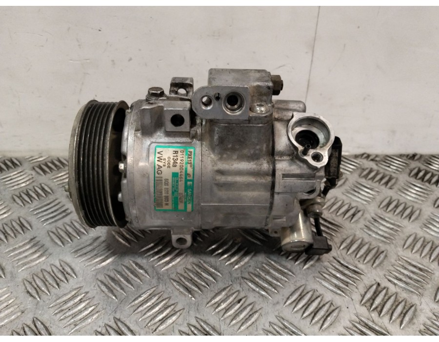 Recambio de compresor aire acondicionado para volkswagen polo iv (9n_, 9a_) 1.4 16v referencia OEM IAM 6Q0820803H  