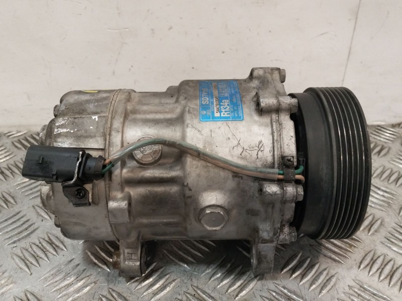 Recambio de compresor aire acondicionado para seat leon (1m1) 1.9 tdi referencia OEM IAM 1J0820803K  