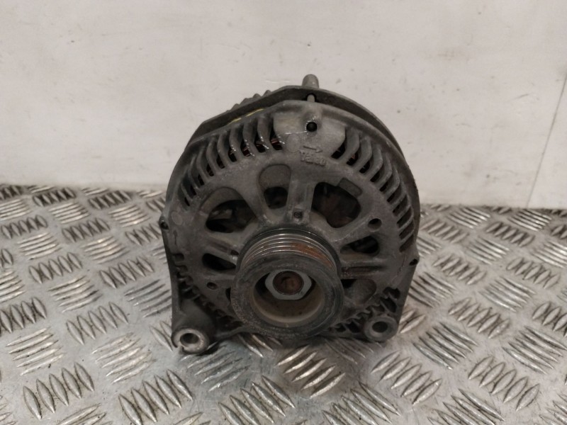 Recambio de alternador para bmw 3 (e46) 320 d referencia OEM IAM 2247389 2542251A 