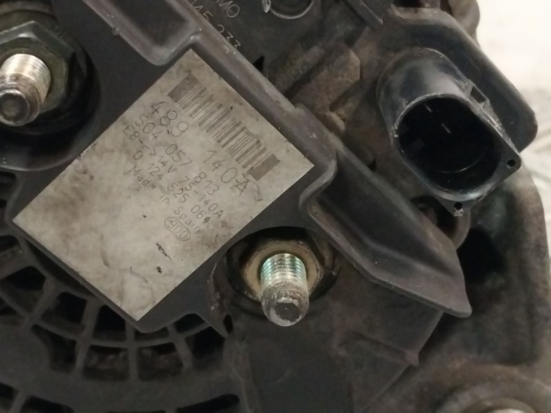 Recambio de alternador para iveco daily iii furgoneta 35 c 14 referencia OEM IAM 504057813  