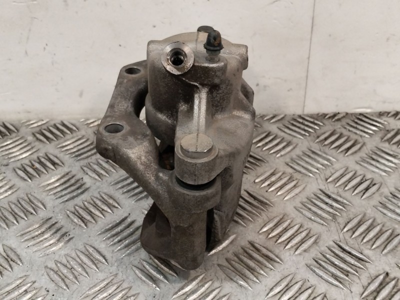 Recambio de pinza freno delantera derecha para renault kangoo (kc0/1_) 1.5 dci referencia OEM IAM 201646  