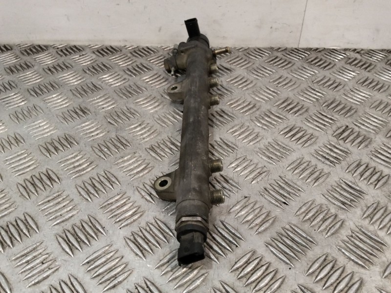 Recambio de rampa inyectora para chevrolet aveo hatchback (t300) 1.3 d referencia OEM IAM 0445214044 46817523 