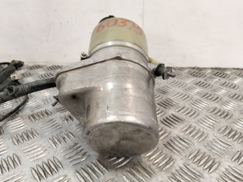 Recambio de bomba direccion para opel zafira / zafira family b (a05) 1.6 (m75) referencia OEM IAM 1040085003094  