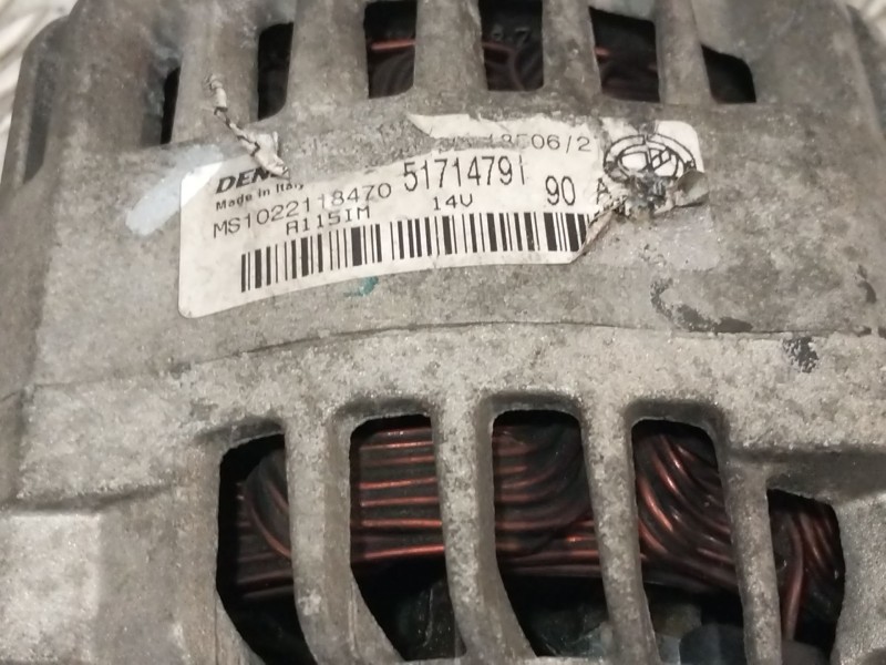 Recambio de alternador para lancia musa (184) referencia OEM IAM 51714791  