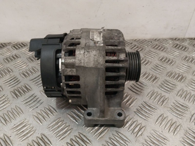 Recambio de alternador para lancia musa (184) referencia OEM IAM 51714791  