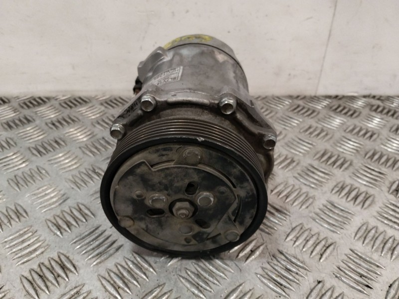 Recambio de compresor aire acondicionado para volkswagen golf iii (1h1) 1.9 tdi referencia OEM IAM SL7V16 DY7VA 