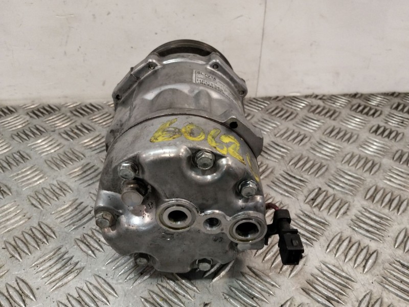 Recambio de compresor aire acondicionado para volkswagen golf iii (1h1) 1.9 tdi referencia OEM IAM SL7V16 DY7VA 
