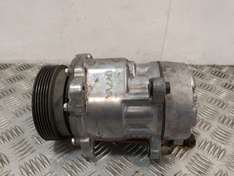 Recambio de compresor aire acondicionado para volkswagen golf iii (1h1) 1.9 tdi referencia OEM IAM SL7V16 DY7VA 