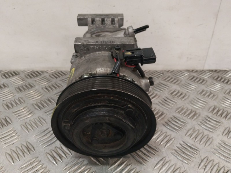 Recambio de compresor aire acondicionado para hyundai tucson (tl, tle) 1.6 gdi referencia OEM IAM CA500NFJAA03  