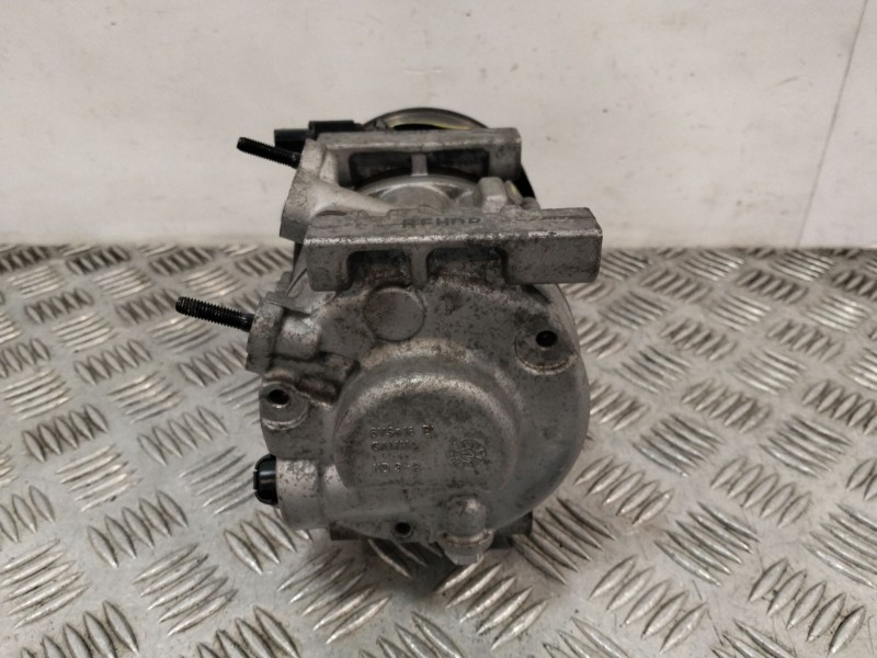 Recambio de compresor aire acondicionado para hyundai tucson (tl, tle) 1.6 gdi referencia OEM IAM CA500NFJAA03  