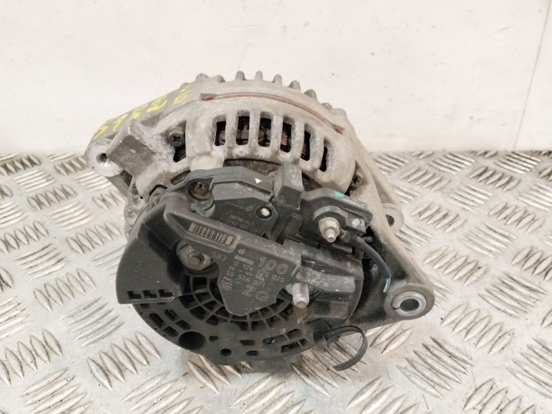Recambio de alternador para opel astra h gtc (a04) 1.8 (l08) referencia OEM IAM 55556071 0124425025 