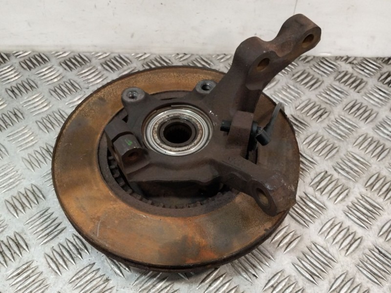 Recambio de mangueta delantera derecha para renault kangoo (kc0/1_) 1.5 dci referencia OEM IAM 8200150223  
